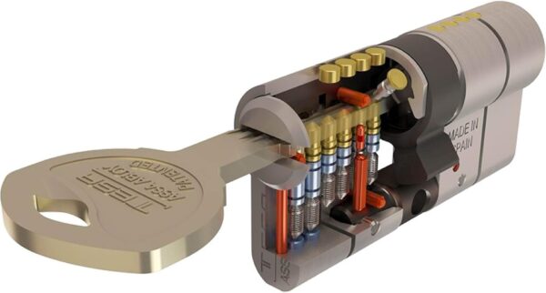 (35x35 mm) Cilindro de Alta Segurança Tesa Assa Abloy Botão Leva Larga Latonado