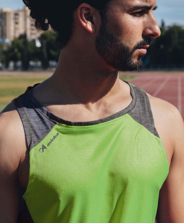 (L) T-shirt Desportiva Asioka Elba Sem Mangas Verde Fluorescente