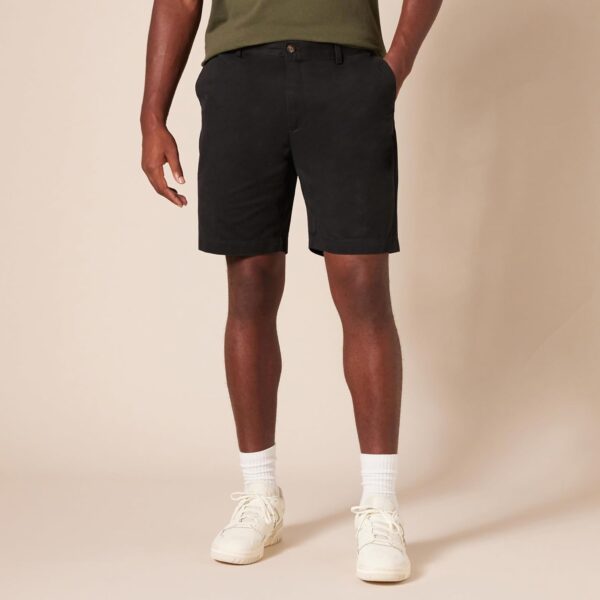 (40W) Calções Chino Amazon Essentials Preto