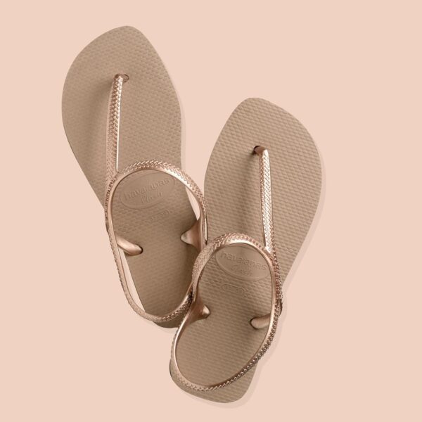 (37/38) Sandálias Havaianas Flash Urban Tiras Metálicas Cruzadas Mulher Rose Gold
