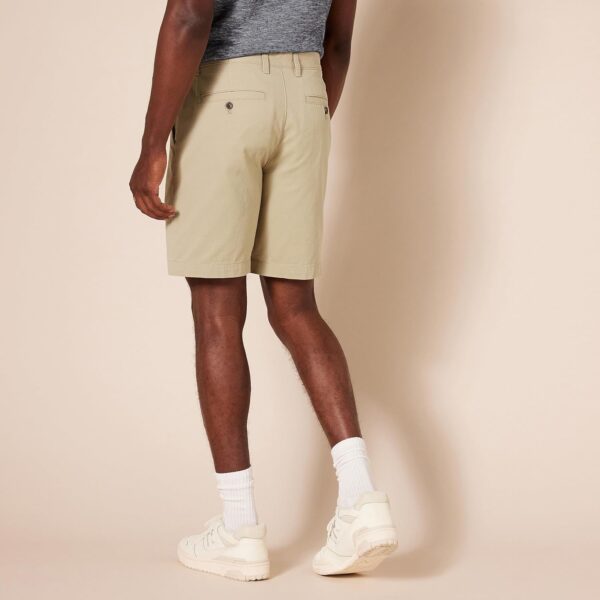(40W) Calções Chino Corte Slim Amazon Essentials Kaki