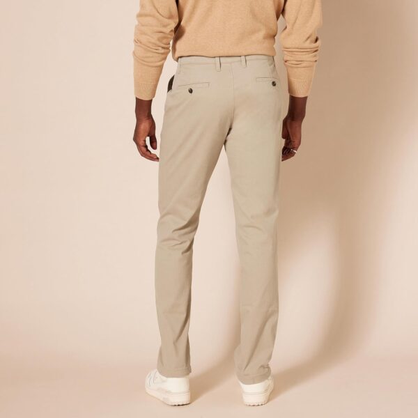 (42W/34L) Calças Chino Clássicas Amazon Essentials Homem Bronzeado