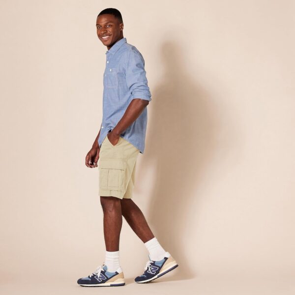 (40W) Calções Cargo corte clássico de 25 cm Amazon Essentials Homem Caqui