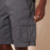 (34W) Calções Cargo Amazon Essentials Classic-Fit Cinzento Escuro