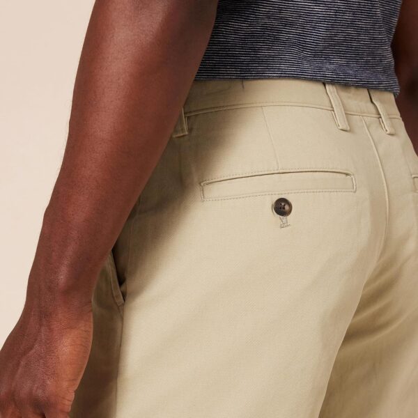 (40W) Calções Chino Corte Slim Amazon Essentials Kaki
