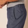 (33W) Calções Chino Corte Slim Amazon Essentials 23 cm Azul Marinho Escuro