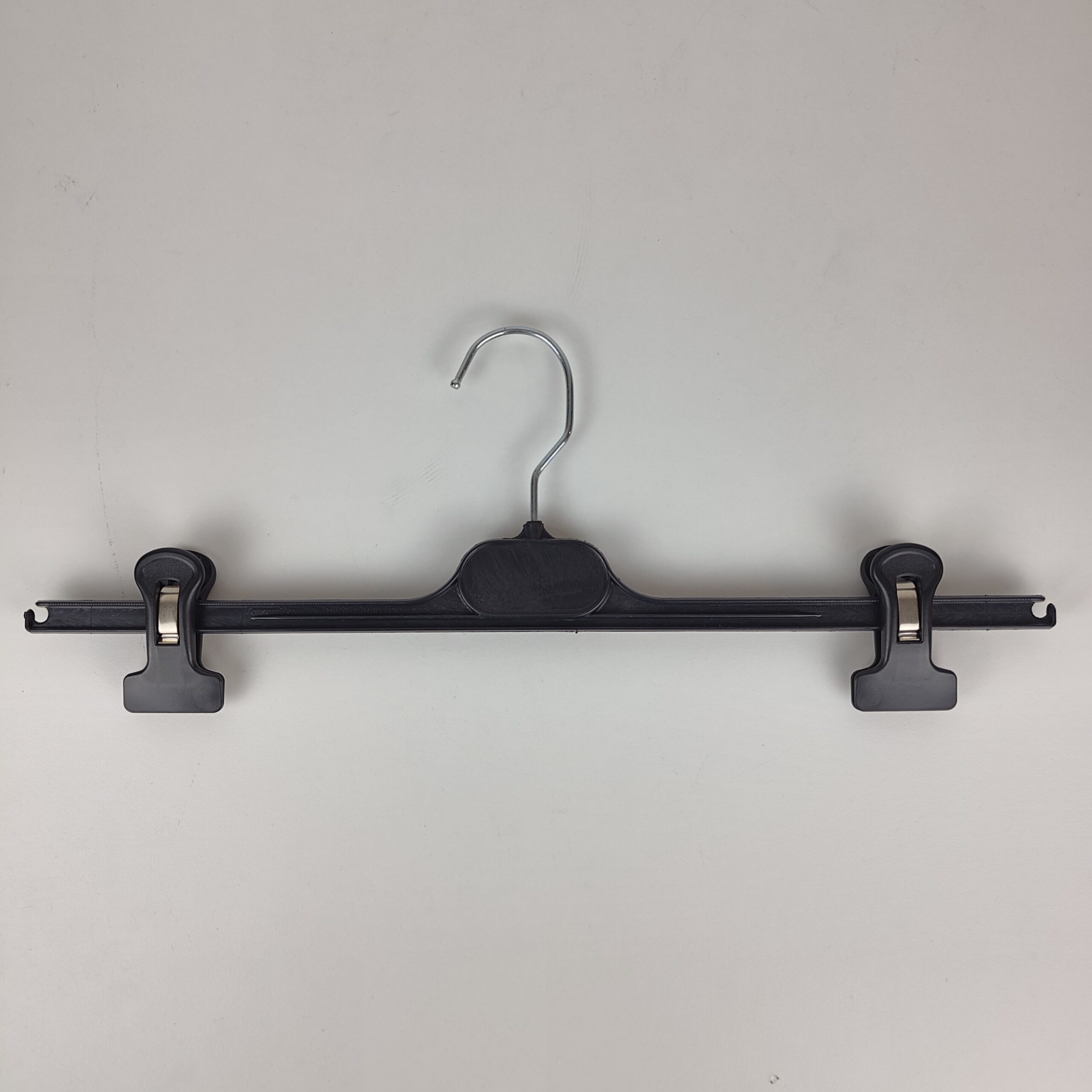 40 Cabides em Plástico com Molas para Calças