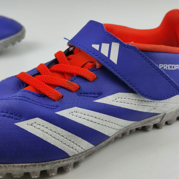 Chuteiras Adidas Predator Club (33)