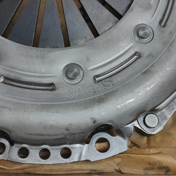Kit de embraiagem SACHS 3000 950 090 - 228 mm (4013872902224)