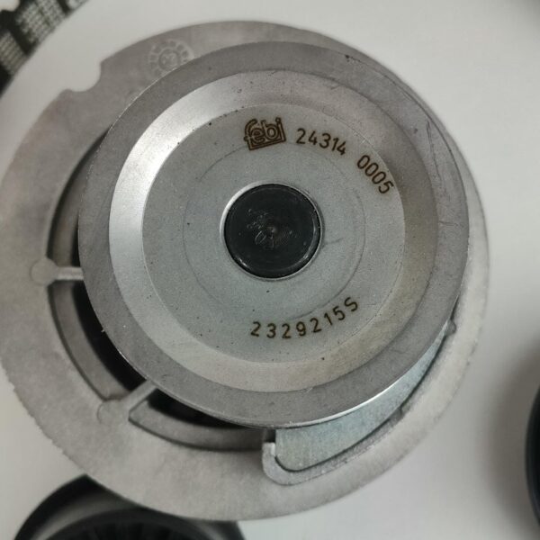 FEBI BILSTEIN 33827 Kit de Distribuição Bomba de água + kit de correia dentada 162 dentes (4027816338277)