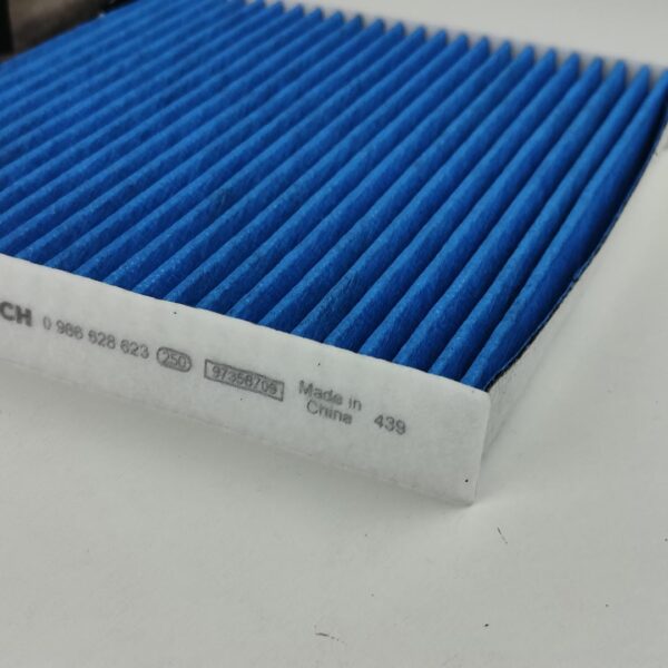 LT16X0319_3 BOSCH 0 986 628 623 / A8623 Filtro ar do habitáculo carvão ativado, pó fino com efeito antialérgico / fungicida / antibacteriano (4047026589122)