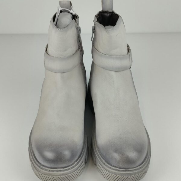 LT18X0070_4 (39) Botas Casuais BAGATT Edana com Forro Quente para Mulher Off-White