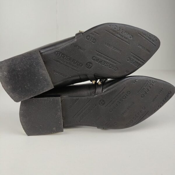 LT18X0124_14 (37) Sapatos / Sabrina GIOSEPPO Preto com tachas mulher