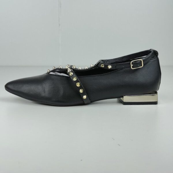 LT18X0124_9 (37) Sapatos / Sabrina GIOSEPPO Preto com tachas mulher