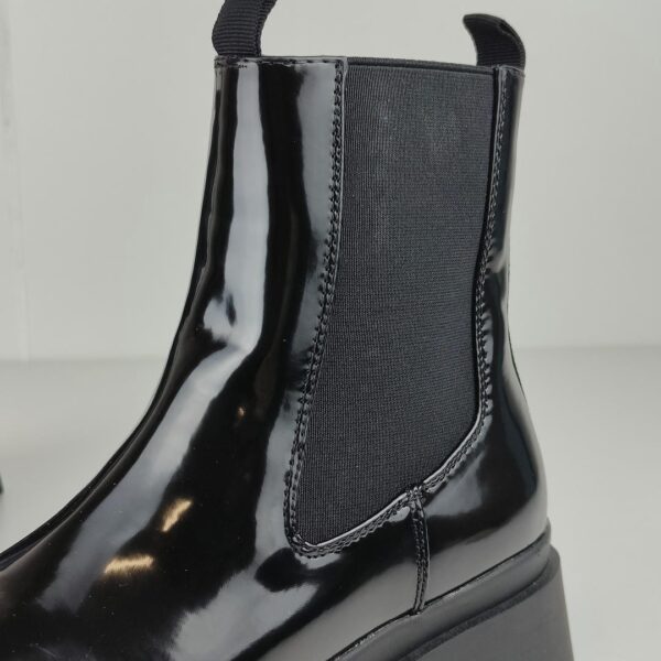 (40) Botas de Plataforma Even&Odd para Mulher - Negro