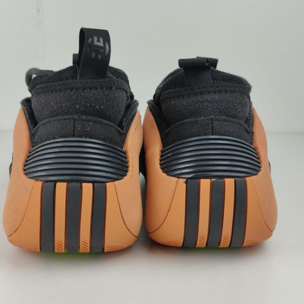 (44 2/3) Sapatilhas Adidas Harden Volume 8 Basketbal Laranja - Homem