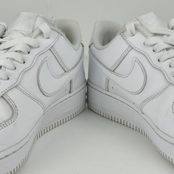 (40.5) Sapatilhas Nike Air Force 1 '07 para Homem - CW2288-111 Branco