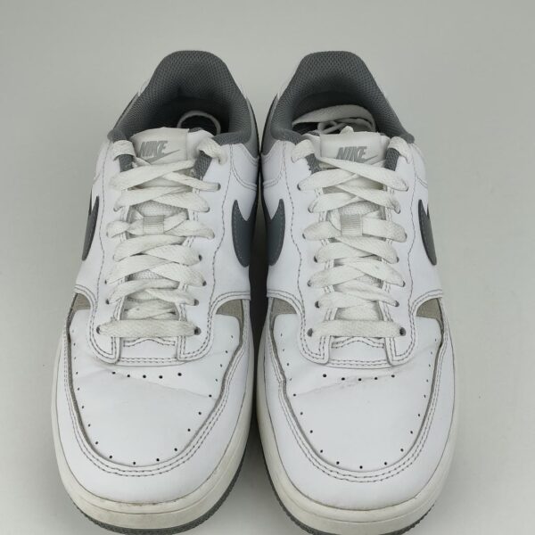 LT20X1104_4 (39) Sapatilhas Nike Gamma Force Womens para Mulher - Branco e Cinza