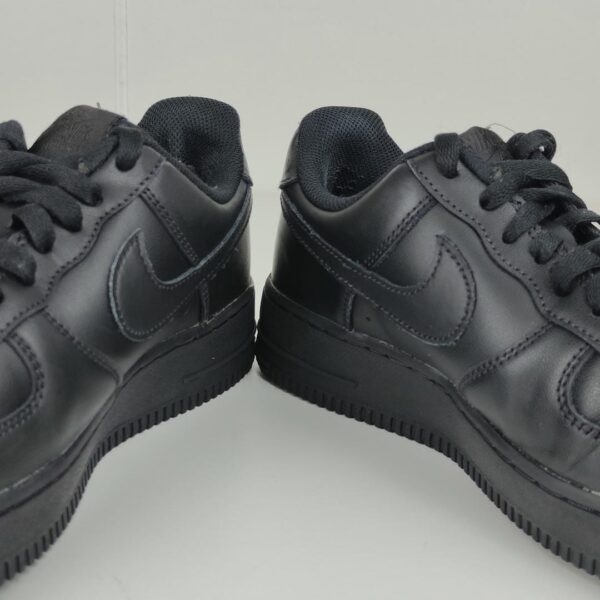 (38.5) Sapatilhas Nike Air Force 1 '07 Mulher - Preto