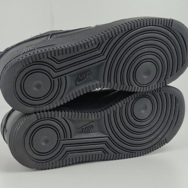 (38.5) Sapatilhas Nike Air Force 1 '07 Mulher - Preto