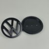 Volkswagen Emblema da porta traseira 701853601AC