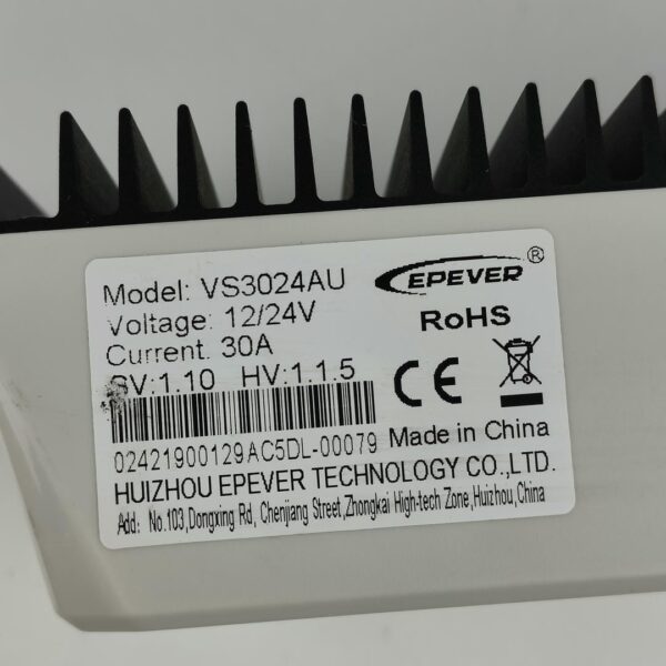 Controlador de carga 12/24V EPEVER PWM VS6024AU
