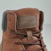 (48) Botas Levi's Modelo Jax Plus em Pele e Camurça para Homem - Castanho