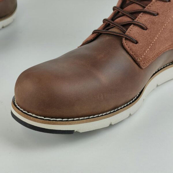 (48) Botas Levi's Modelo Jax Plus em Pele e Camurça para Homem - Castanho