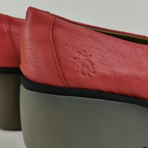 (40) Sapato de Salto Fly London Ceralin Raspberry BESO246FLY para Mulher