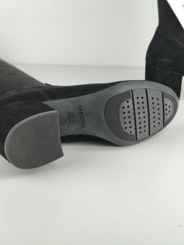 (37.5) Botas Cano Alto Geox D Eleana I com Salto para Mulher - Camurça Negro