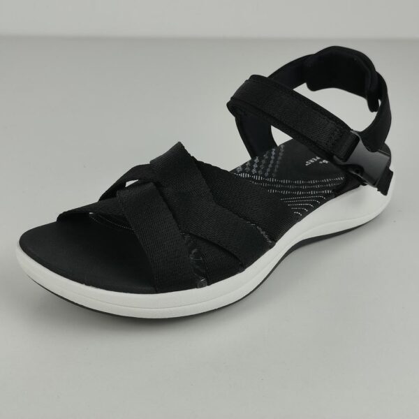 (38) Sandálias Clarks Mira Tide Preto - Mulher