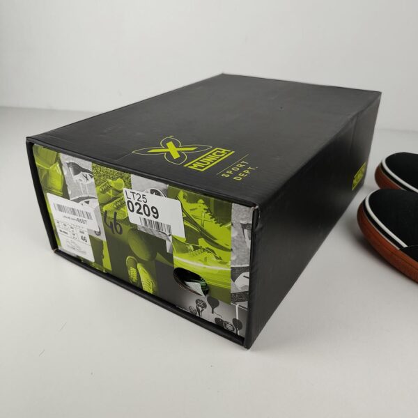 (46) Sapatilhas Desportivas Futsal Munich G-3 Profit Preto - Homem