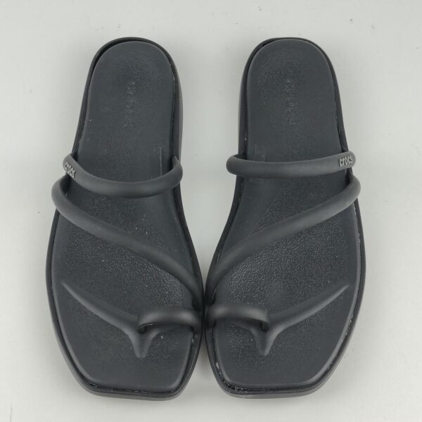 (34/35) Sandalias Crocs Miami Toe Loop Mulher Preto