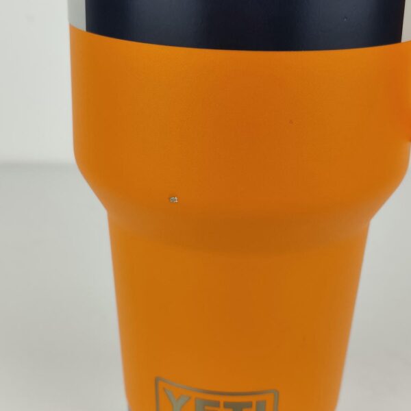 oplus_32 Copo / Termo Isolado com Palhinha YETI Rambler 1.2 Lt Aço Inoxidável Tampa Stronghold