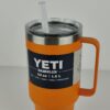oplus_32 Copo / Termo Isolado com Palhinha YETI Rambler 1.2 Lt Aço Inoxidável Tampa Stronghold