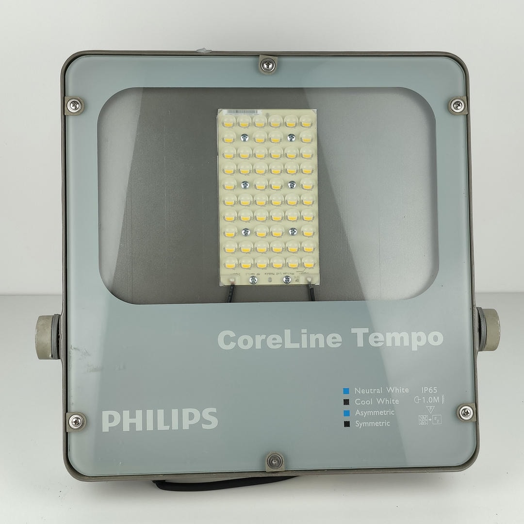 Projetor Industrial Philips 4000lm 40W CoreLine Tempo BVP120 LED40