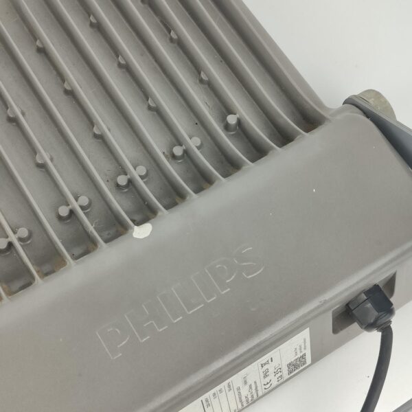 Projetor Industrial Philips 4000lm 40W CoreLine Tempo BVP120 LED40