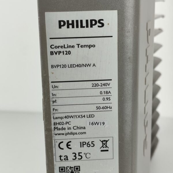 Projetor Industrial Philips 4000lm 40W CoreLine Tempo BVP120 LED40