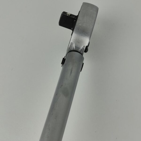 Chave Dinamométrica 1/2” Tacklife 13,6 a 203,5 Nm ±4% com Extensão e Adaptador 3/8" HTW2A