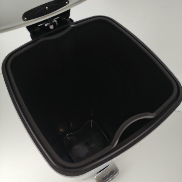 Caixote do Lixo com Pedal 30 L Amig Artvin Abertura Higiénica Sem Mãos Branco Aço Inox Lacado