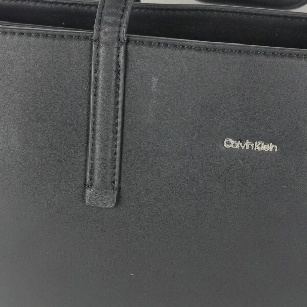 Mala de Mão Calvin Klein Must Shopper MD K60K610736 Preto 32 x 25,5 x 10 cm