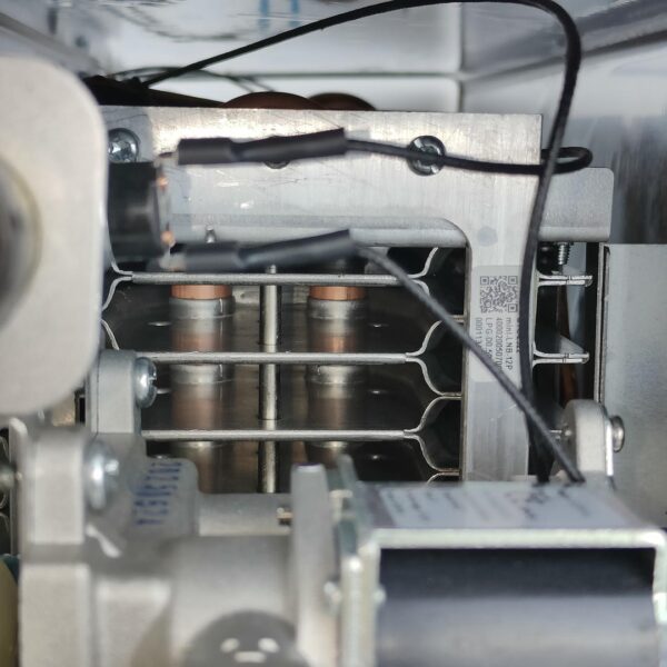 Esquentador A Gás Ariston Fast RX 11 L/min Atmosférica Butano/Propano A+