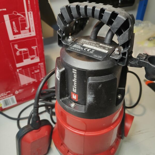 Bomba de Águas Sujas Einhell 780 W Capacidade 15700 L/h Profundidade Máx. 7 m GC-DP 7835