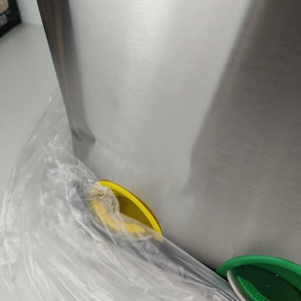 Caixote para reciclagem / separador de Cozinha 3 X 8 L com Tampas e Pedais SONGMICS