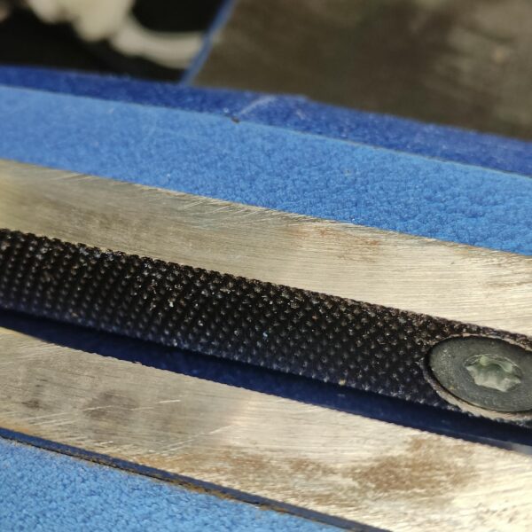 oplus_32 Torno de Bancada Profissional Bahco 150 mm e Mordentes Intercambiáveis - Modelo 607201500