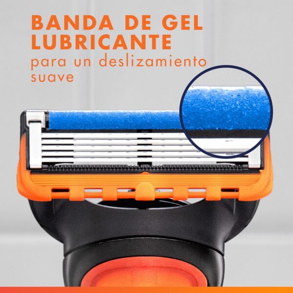 16 Recargas Gillette Fusion5 Pack - 5 Lâminas com Faixa Lubrificante e Aparador de Precisão
