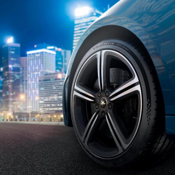 Pneu de Verão Michelin Pilot Sport 5 225/40 ZR18 (92Y) XL