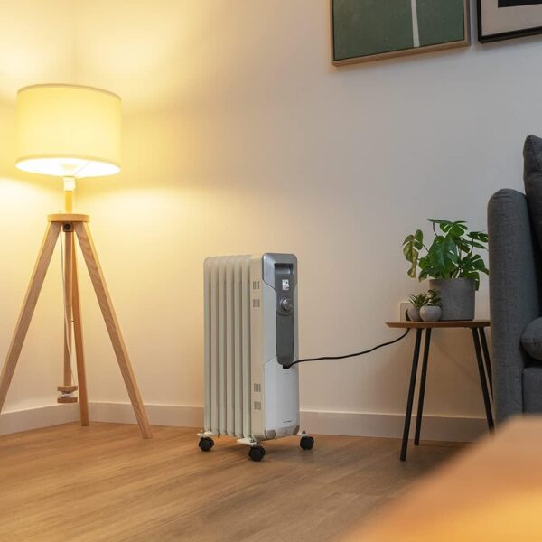 Radiador Elétrico de Óleo Cecotec 1500 W ReadyWarm 7000 Space 7 Módulos para 15 m²