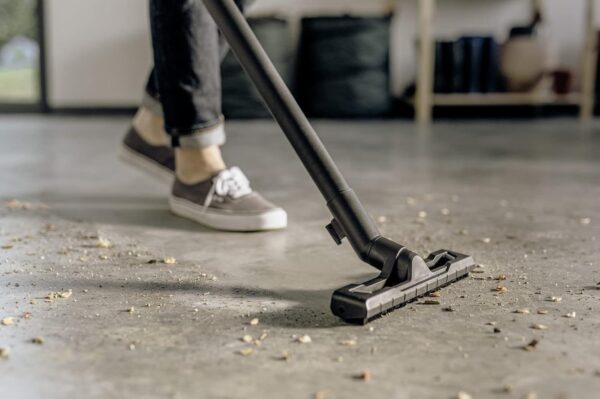 second_B09MD6NFGL_127_130326 Aspirador Karcher Sólidos e Liquidos WD 2 Plus V-12/4/18/C 1000 W Depósito 12 L