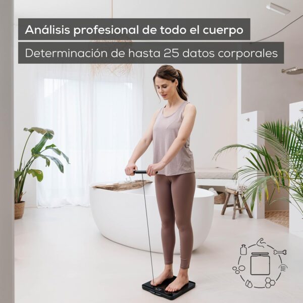 Balança Digital de Gordura Corporal Beurer BF 990 com Sensores de Mão e Conexão Wi-Fi/Bluetooth